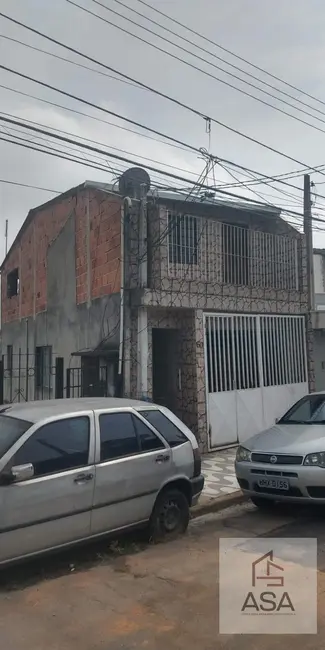 Casa com 6 quartos à venda, 250m2 em Mogi Das Cruzes - SP - imagem 6 Foto 6 de Casa com 6 quartos à venda, 250m2 em Mogi Das Cruzes - SP