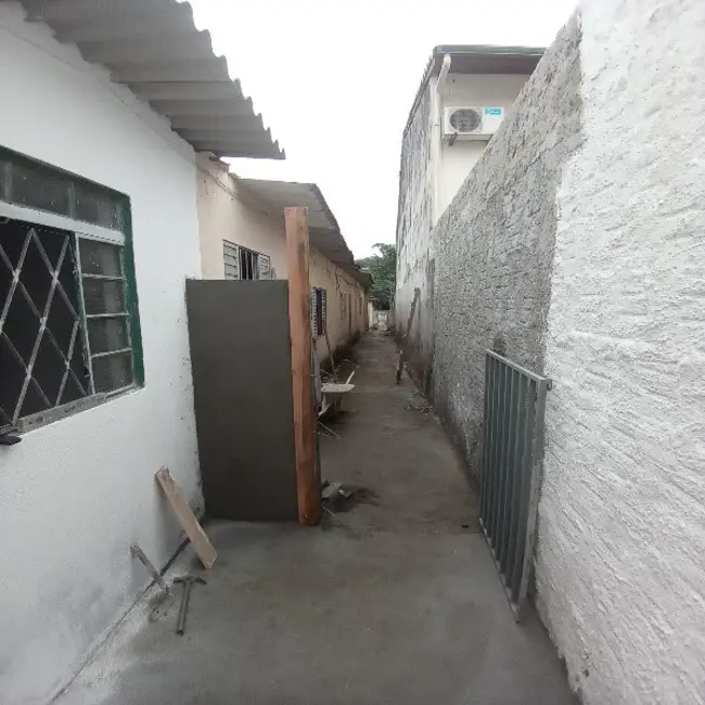 Foto 4 de Casa de Vila com 1 quarto para alugar, 65m2 em Vila São Paulo, Mogi Das Cruzes - SP