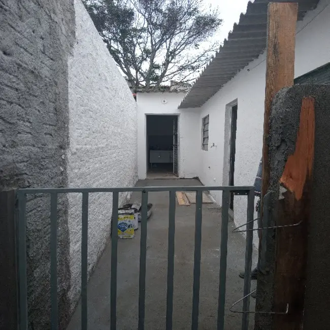 Foto 1 de Casa de Vila com 1 quarto para alugar, 65m2 em Vila São Paulo, Mogi Das Cruzes - SP