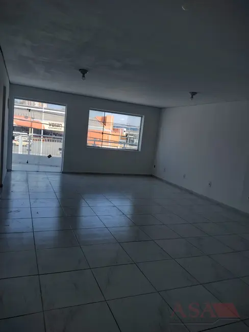 Foto 2 de Casa Comercial para alugar, 250m2 em Vila Mogilar, Mogi Das Cruzes - SP