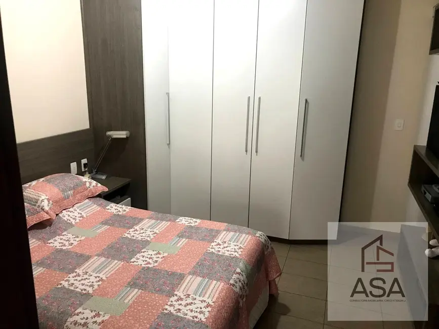 Foto 4 de Casa de Condomínio com 3 quartos à venda, 360m2 em Parque Residencial Itapeti, Mogi Das Cruzes - SP