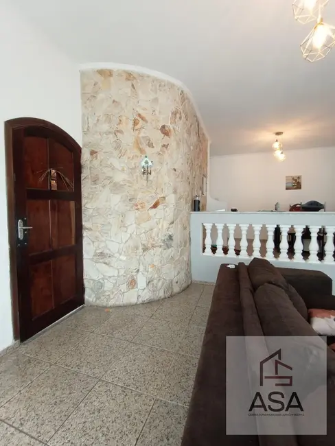 Foto 4 de Casa com 3 quartos à venda, 300m2 em Vila Cintra, Mogi Das Cruzes - SP