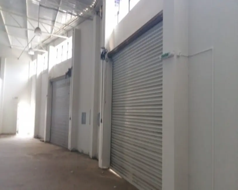 Foto 5 de Armazém / Galpão à venda, 360m2 em Vila Suissa, Mogi Das Cruzes - SP