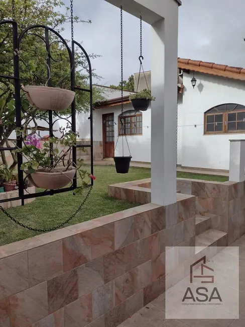 Foto 5 de Casa com 4 quartos à venda e para alugar, 500m2 em Mogi Das Cruzes - SP