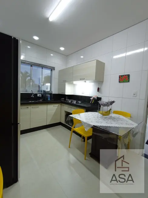 Foto 2 de Loja à venda, 660m2 em Jardim Santa Teresa, Mogi Das Cruzes - SP