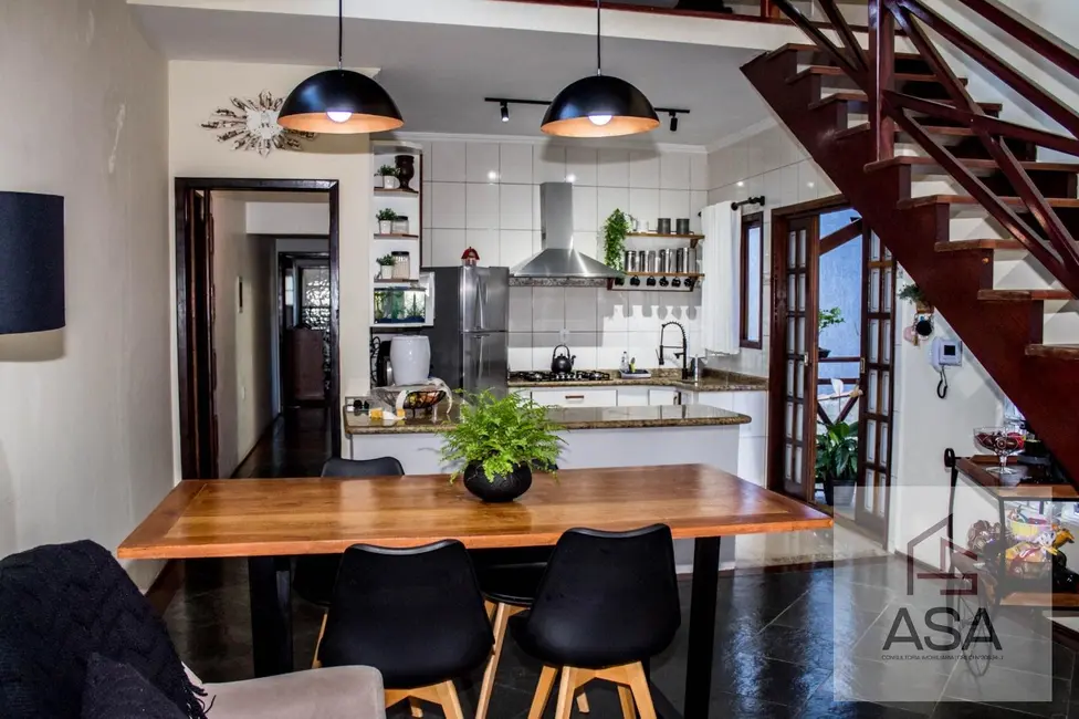 Foto 7 de Casa com 3 quartos à venda, 268m2 em Guararema - SP