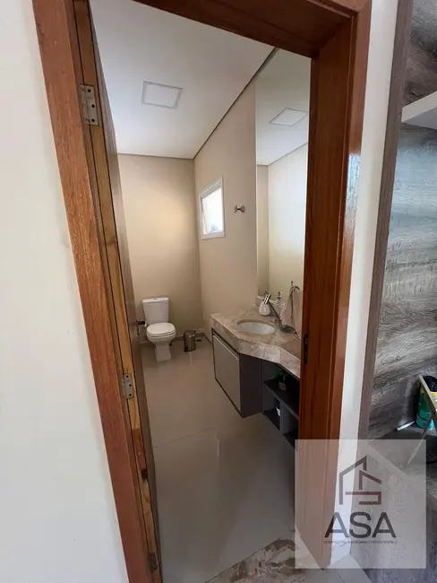Foto 1 de Casa com 3 quartos à venda, 202m2 em Fazenda Rodeio, Mogi Das Cruzes - SP