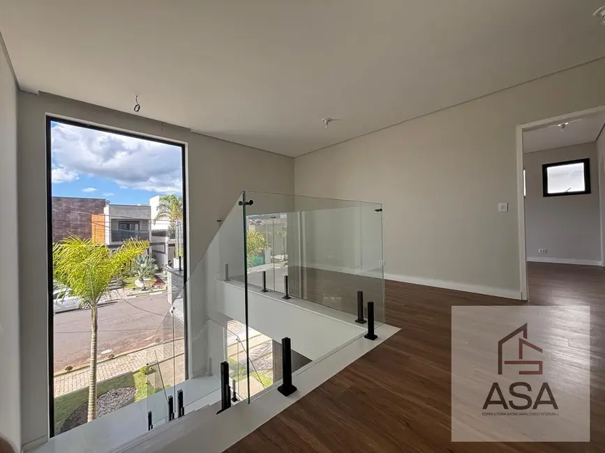 Foto 3 de Casa de Condomínio com 3 quartos à venda, 300m2 em Cézar de Souza, Mogi Das Cruzes - SP