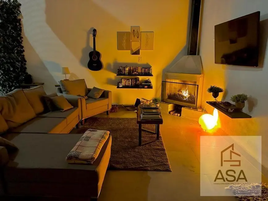 Chácara com 2 quartos à venda, 825m2 em Santa Branca - SP - imagem 4 Foto 4 de Chácara com 2 quartos à venda, 825m2 em Santa Branca - SP