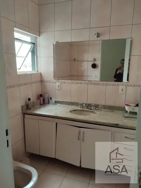 Foto 7 de Casa Comercial com 2 quartos para alugar, 150m2 em Jardim São Pedro, Mogi Das Cruzes - SP