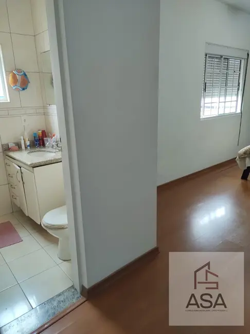 Foto 2 de Casa Comercial com 2 quartos para alugar, 150m2 em Jardim São Pedro, Mogi Das Cruzes - SP