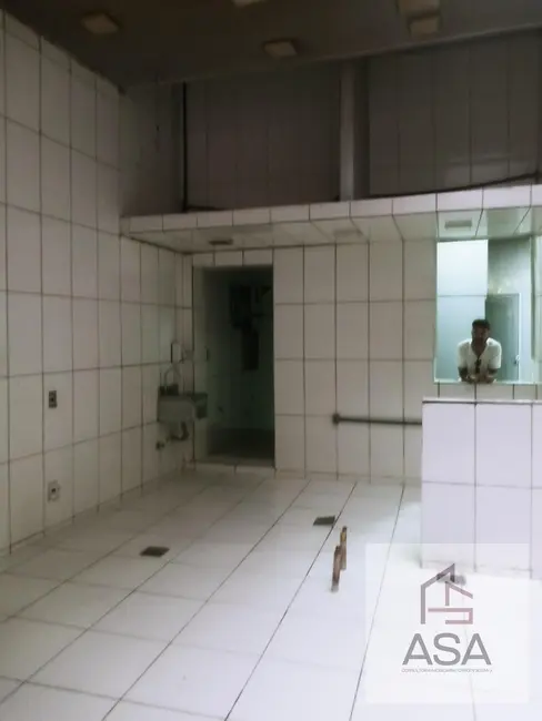 Loja para alugar, 60m2 em Centro, Mogi Das Cruzes - SP - imagem 8 Foto 8 de Loja para alugar, 60m2 em Centro, Mogi Das Cruzes - SP