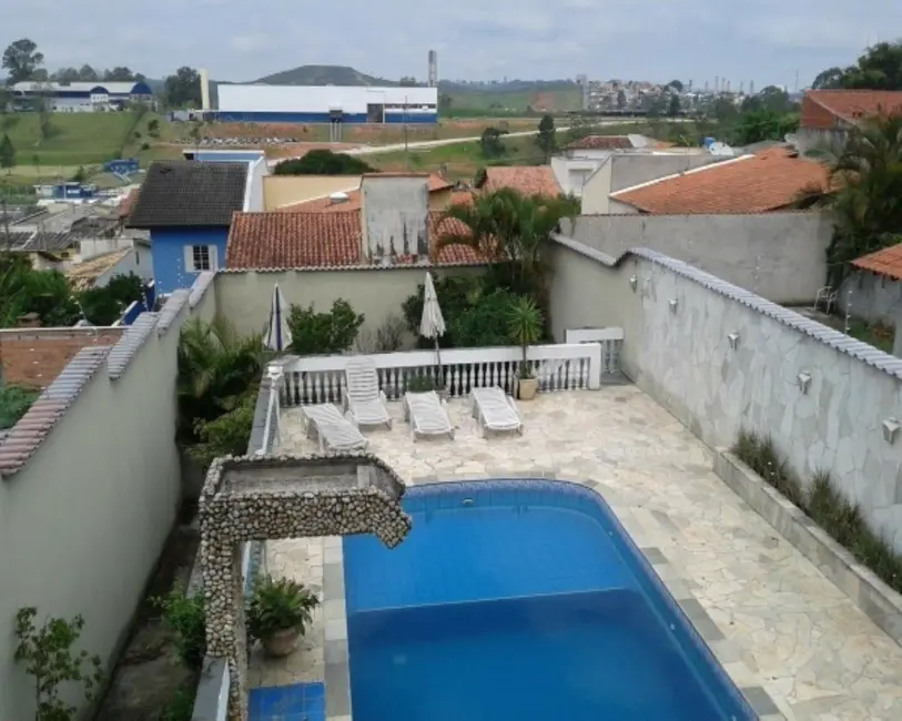 Foto 2 de Casa com 5 quartos à venda, 500m2 em Vila Suissa, Mogi Das Cruzes - SP