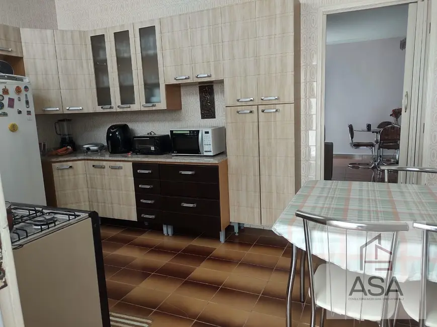 Foto 4 de Casa com 3 quartos à venda, 206m2 em Vila Oliveira, Mogi Das Cruzes - SP