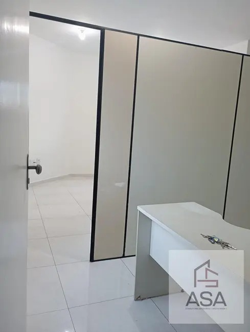 Sala Comercial para alugar, 25m2 em Centro, Mogi Das Cruzes - SP - imagem 3 Foto 3 de Sala Comercial para alugar, 25m2 em Centro, Mogi Das Cruzes - SP