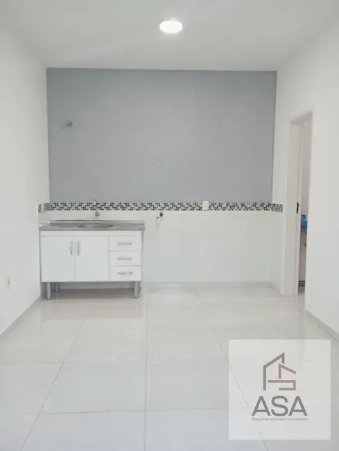 Sala Comercial para alugar, 25m2 em Centro, Mogi Das Cruzes - SP - imagem 5 Foto 5 de Sala Comercial para alugar, 25m2 em Centro, Mogi Das Cruzes - SP