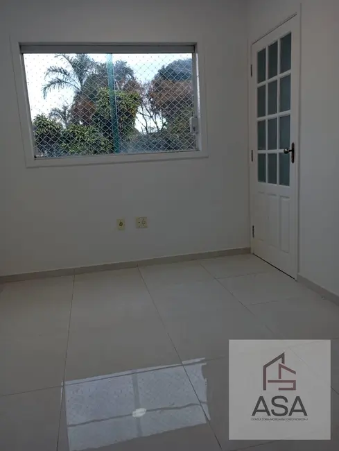 Sala Comercial para alugar, 25m2 em Centro, Mogi Das Cruzes - SP - imagem 6 Foto 6 de Sala Comercial para alugar, 25m2 em Centro, Mogi Das Cruzes - SP