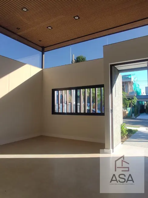 Casa de Condomínio com 3 quartos à venda, 360m2 em Jardim São Pedro, Mogi Das Cruzes - SP - imagem 6 Foto 6 de Casa de Condomínio com 3 quartos à venda, 360m2 em Jardim São Pedro, Mogi Das Cruzes - SP