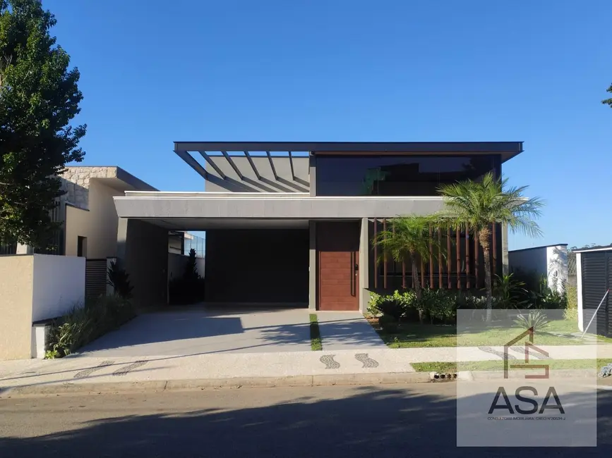 Casa de Condomínio com 3 quartos à venda, 360m2 em Jardim São Pedro, Mogi Das Cruzes - SP - imagem 3 Foto 3 de Casa de Condomínio com 3 quartos à venda, 360m2 em Jardim São Pedro, Mogi Das Cruzes - SP