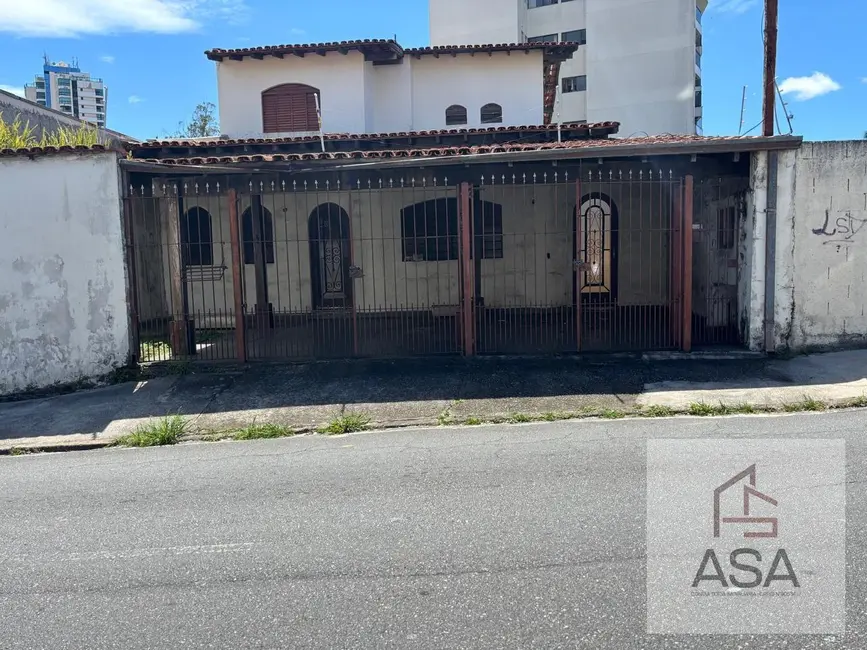 Casa Comercial com 3 quartos para alugar, 627m2 em Vila Oliveira, Mogi Das Cruzes - SP - imagem 2 Foto 2 de Casa Comercial com 3 quartos para alugar, 627m2 em Vila Oliveira, Mogi Das Cruzes - SP