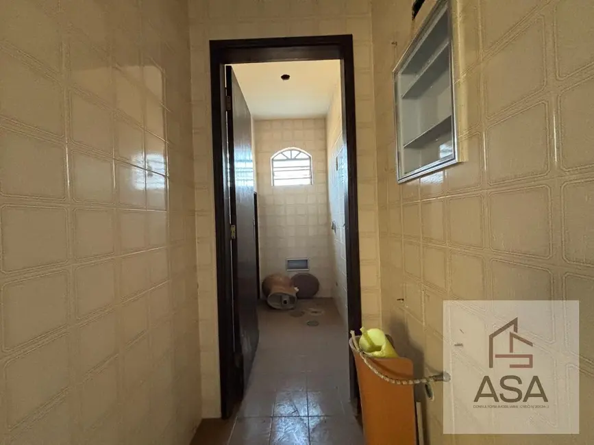 Casa Comercial com 3 quartos para alugar, 627m2 em Vila Oliveira, Mogi Das Cruzes - SP - imagem 9 Foto 9 de Casa Comercial com 3 quartos para alugar, 627m2 em Vila Oliveira, Mogi Das Cruzes - SP