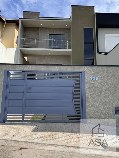 Foto 1 de Casa com 3 quartos à venda, 150m2 em Cézar de Souza, Mogi Das Cruzes - SP