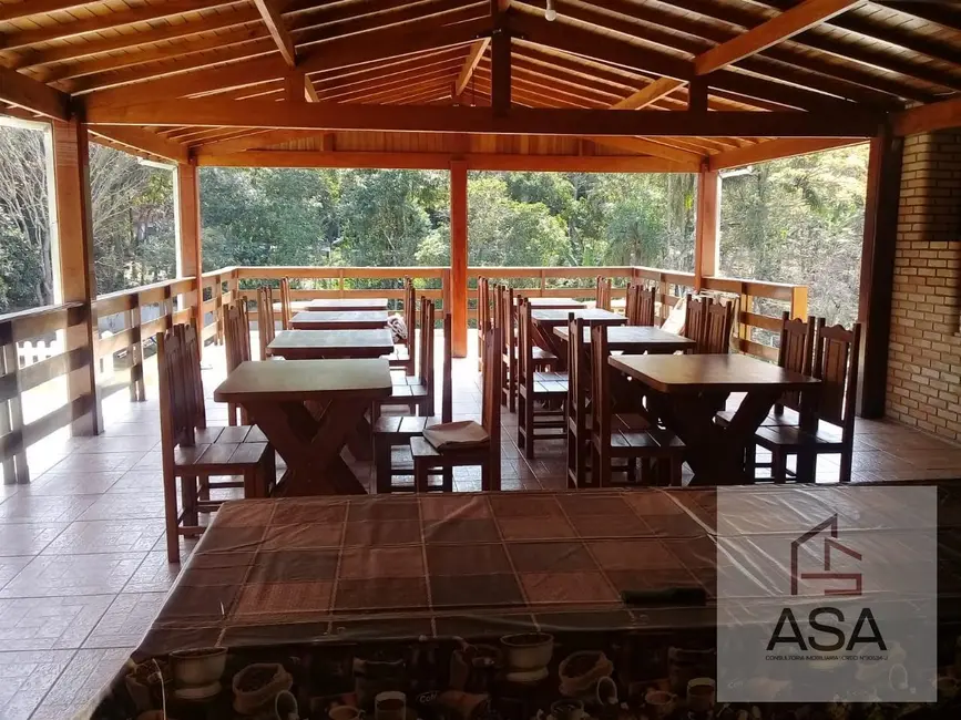 Chácara com 5 quartos à venda, 15000m2 em Guararema - SP - imagem 7 Foto 7 de Chácara com 5 quartos à venda, 15000m2 em Guararema - SP