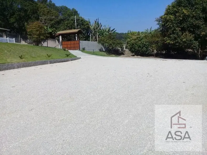 Chácara com 5 quartos à venda, 15000m2 em Guararema - SP - imagem 3 Foto 3 de Chácara com 5 quartos à venda, 15000m2 em Guararema - SP
