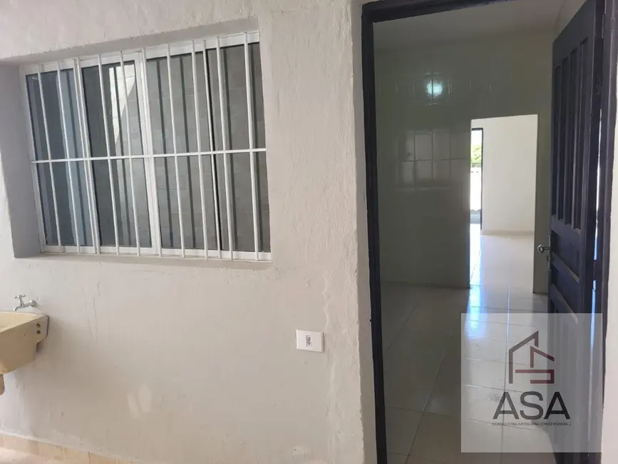 Foto 7 de Casa com 2 quartos para alugar, 70m2 em Vila Suissa, Mogi Das Cruzes - SP