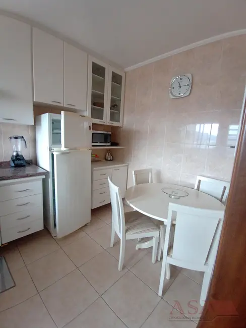 Foto 4 de Apartamento com 3 quartos para alugar, 98m2 em Parque Santana, Mogi Das Cruzes - SP