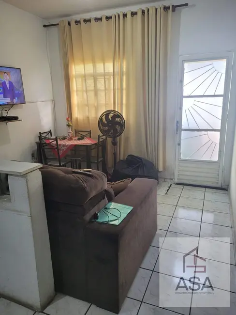 Foto 4 de Casa com 2 quartos à venda, 72m2 em Vila Caputera, Mogi Das Cruzes - SP