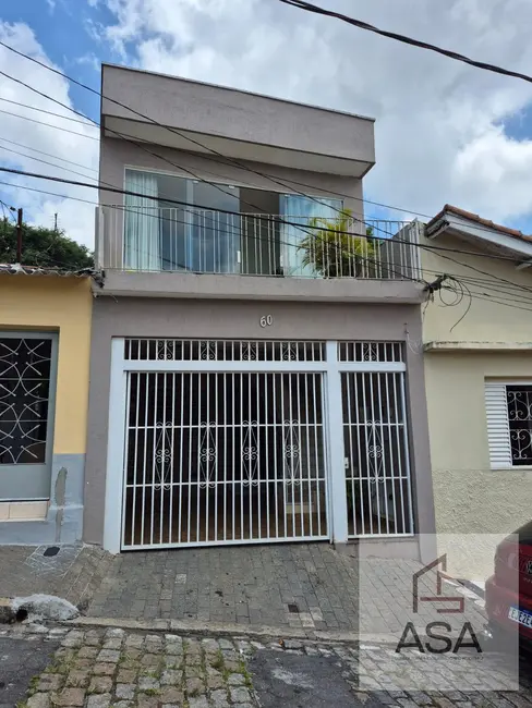Foto 1 de Casa com 2 quartos para alugar, 80m2 em Centro, Mogi Das Cruzes - SP