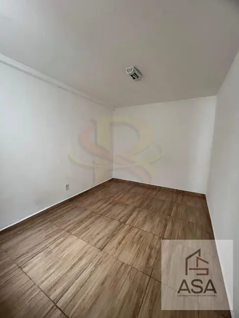 Foto 4 de Casa com 2 quartos para alugar, 80m2 em Centro, Mogi Das Cruzes - SP