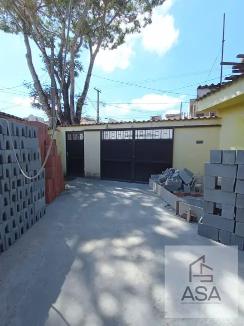 Foto 1 de Casa com 2 quartos para alugar, 80m2 em Jardim Planalto, Mogi Das Cruzes - SP