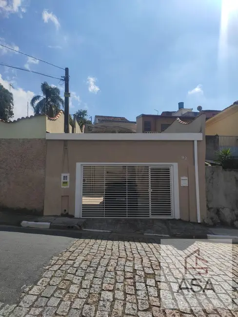 Foto 1 de Casa com 3 quartos para alugar, 120m2 em Parque Santana, Mogi Das Cruzes - SP