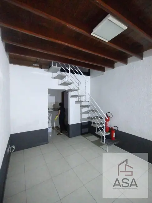 Sala Comercial para alugar, 65m2 em Centro, Mogi Das Cruzes - SP - imagem 1 Foto 1 de Sala Comercial para alugar, 65m2 em Centro, Mogi Das Cruzes - SP