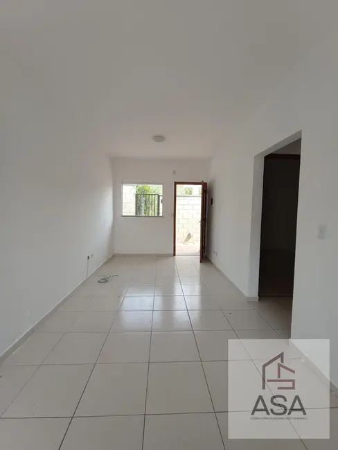 Foto 7 de Casa de Condomínio com 2 quartos à venda e para alugar, 99m2 em Vila São Paulo, Mogi Das Cruzes - SP