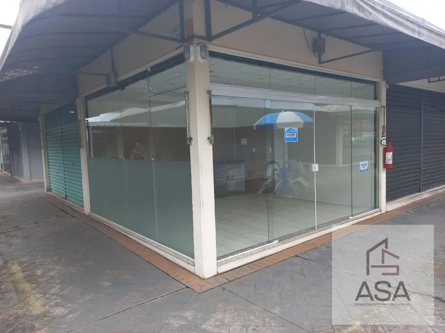 Foto 4 de Loja à venda e para alugar, 22m2 em Vila Mogilar, Mogi Das Cruzes - SP