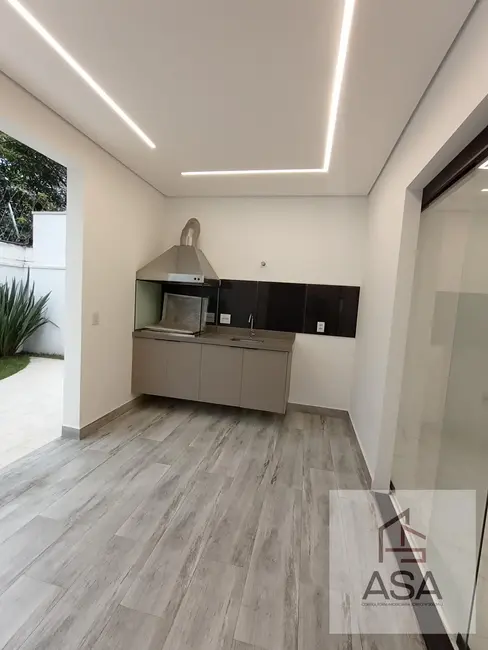 Casa de Condomínio com 3 quartos à venda e para alugar, 250m2 em Fazenda Rodeio, Mogi Das Cruzes - SP - imagem 7 Foto 7 de Casa de Condomínio com 3 quartos à venda e para alugar, 250m2 em Fazenda Rodeio, Mogi Das Cruzes - SP