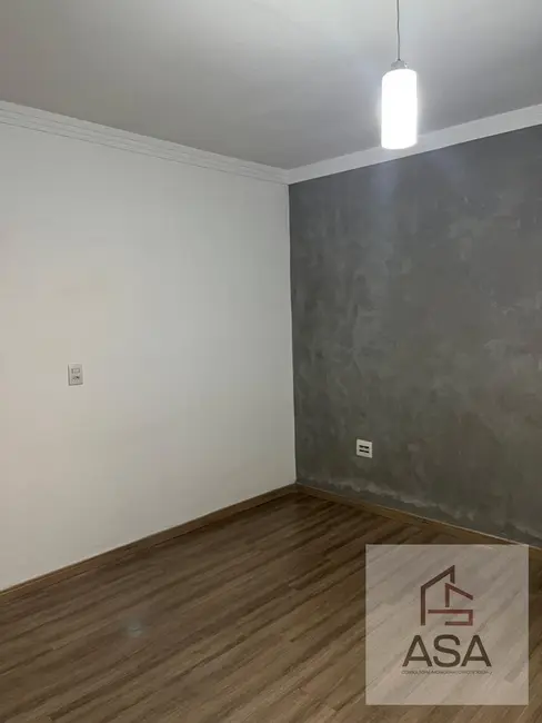 Foto 2 de Casa Comercial com 3 quartos para alugar, 155m2 em Centro, Mogi Das Cruzes - SP