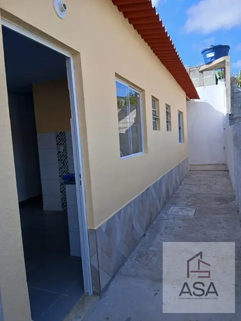 Foto 1 de Casa de Vila com 1 quarto para alugar, 30m2 em Vila São Paulo, Mogi Das Cruzes - SP