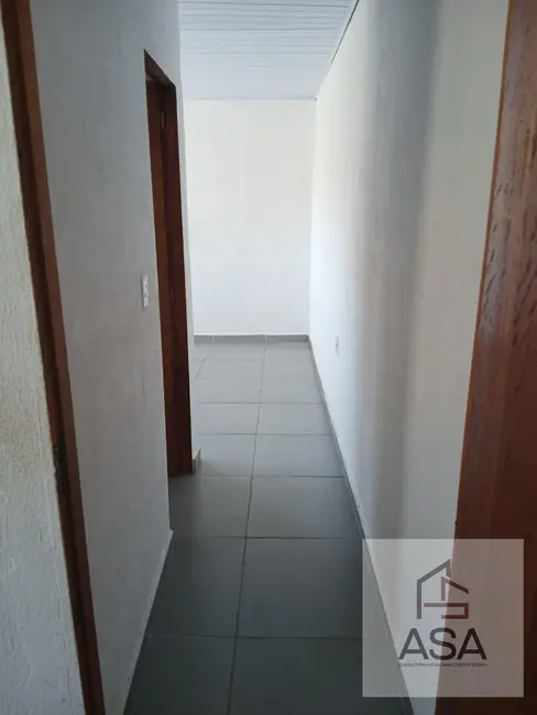 Foto 5 de Casa de Vila com 1 quarto para alugar, 30m2 em Vila São Paulo, Mogi Das Cruzes - SP
