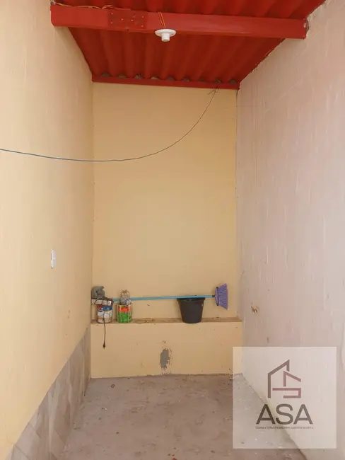 Foto 4 de Casa de Vila com 1 quarto para alugar, 30m2 em Vila São Paulo, Mogi Das Cruzes - SP