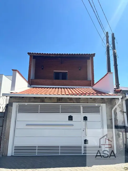 Foto 1 de Casa com 3 quartos à venda, 250m2 em Mogi Das Cruzes - SP