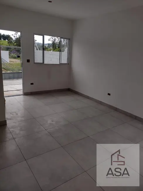 Casa com 2 quartos à venda e para alugar, 140m2 em Vila São Paulo, Mogi Das Cruzes - SP - imagem 3 Foto 3 de Casa com 2 quartos à venda e para alugar, 140m2 em Vila São Paulo, Mogi Das Cruzes - SP