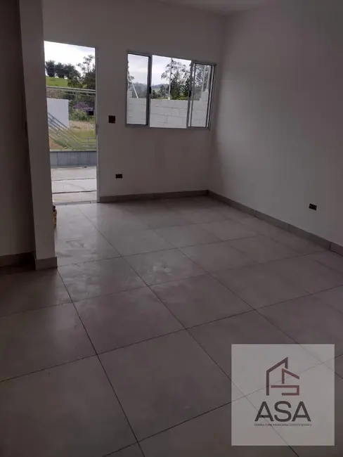 Casa com 2 quartos à venda e para alugar, 140m2 em Vila São Paulo, Mogi Das Cruzes - SP - imagem 4 Foto 4 de Casa com 2 quartos à venda e para alugar, 140m2 em Vila São Paulo, Mogi Das Cruzes - SP