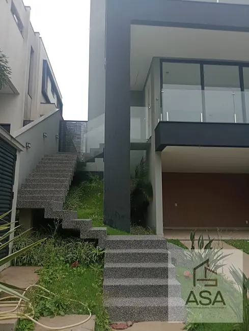 Foto 3 de Casa de Condomínio com 3 quartos à venda, 265m2 em Fazenda Rodeio, Mogi Das Cruzes - SP