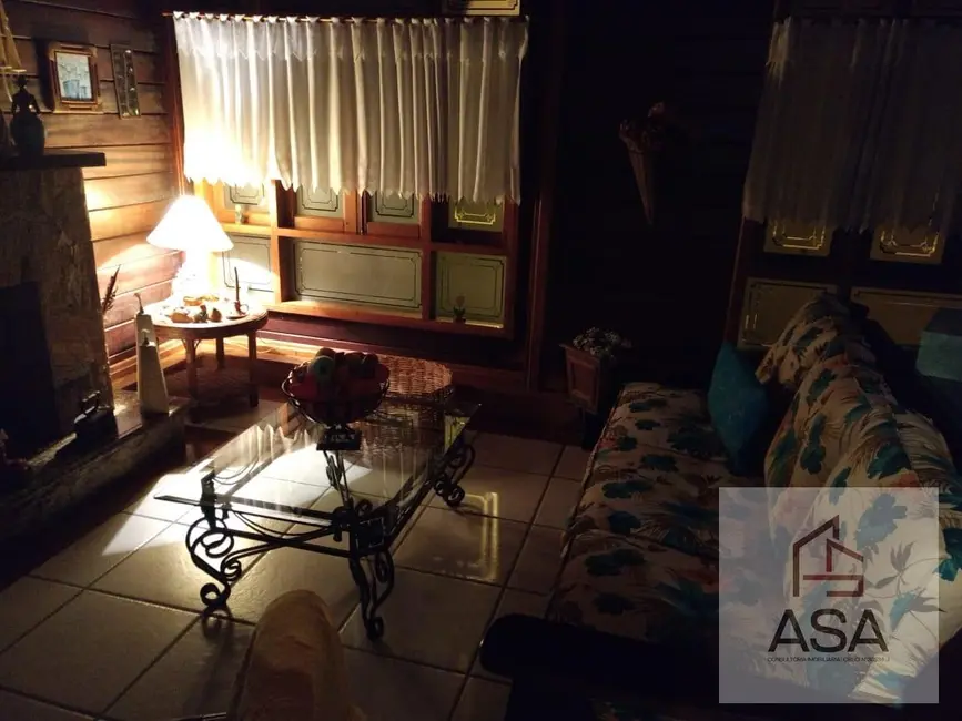 Foto 3 de Casa de Condomínio com 3 quartos à venda, 300m2 em Aruã, Mogi Das Cruzes - SP