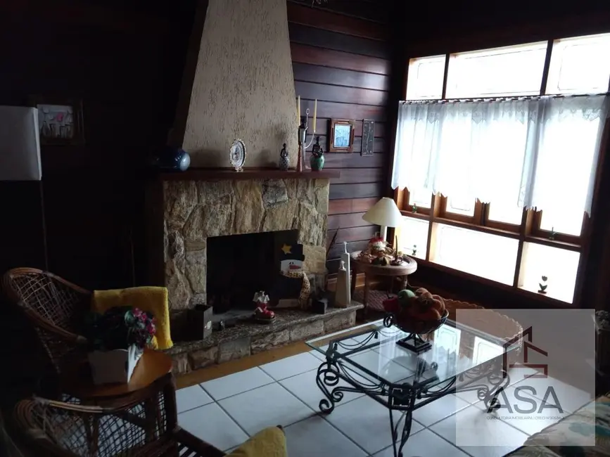 Foto 2 de Casa de Condomínio com 3 quartos à venda, 300m2 em Aruã, Mogi Das Cruzes - SP