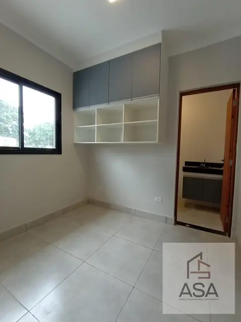 Foto 3 de Casa com 1 quarto para alugar, 33m2 em Vila Oliveira, Mogi Das Cruzes - SP